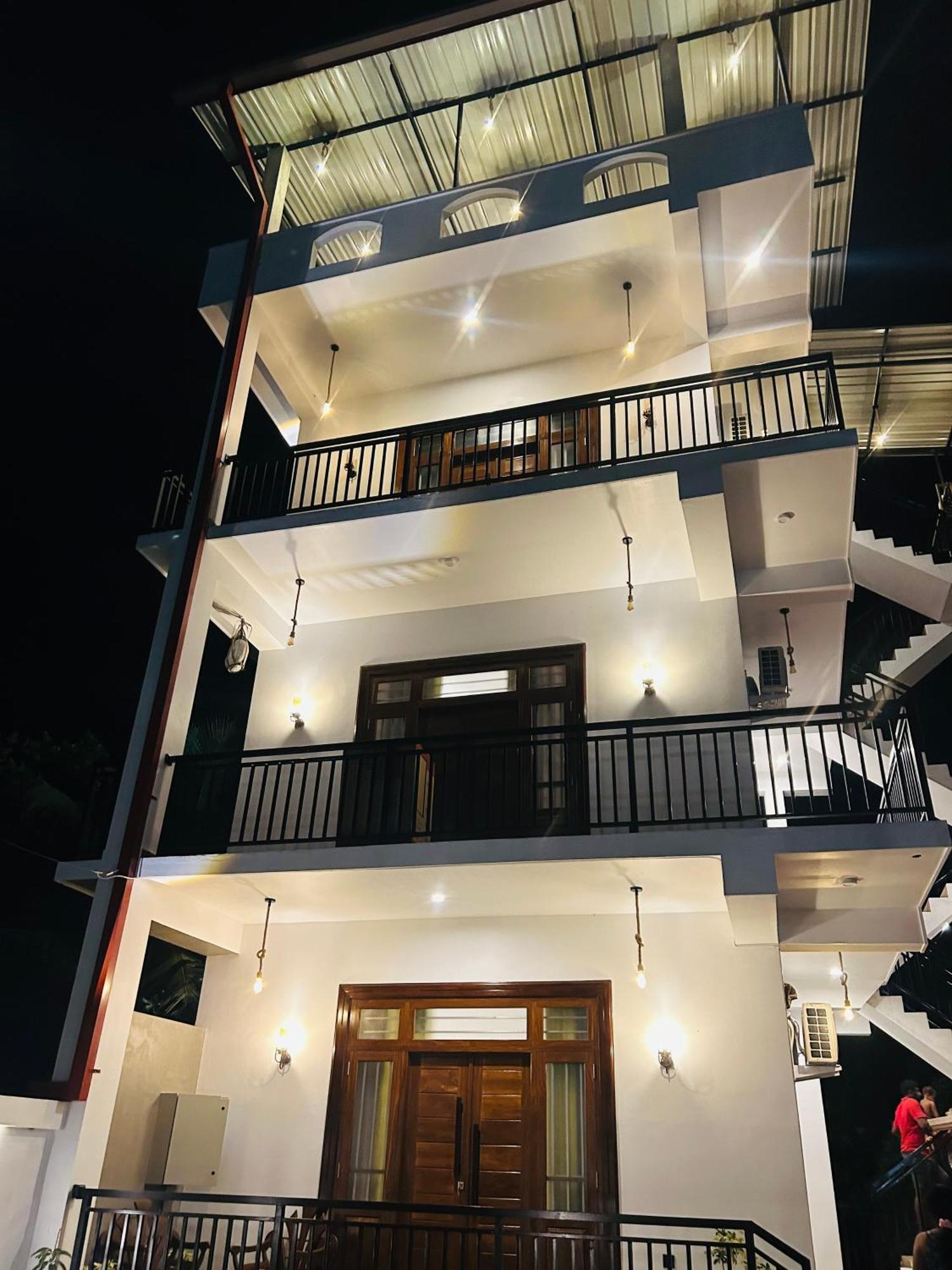 Yelisha'S Place ウェリガマ エクステリア 写真
